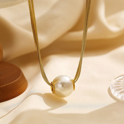 Aurora Pearl Gold Necklace Stainless Steel - RAYONA