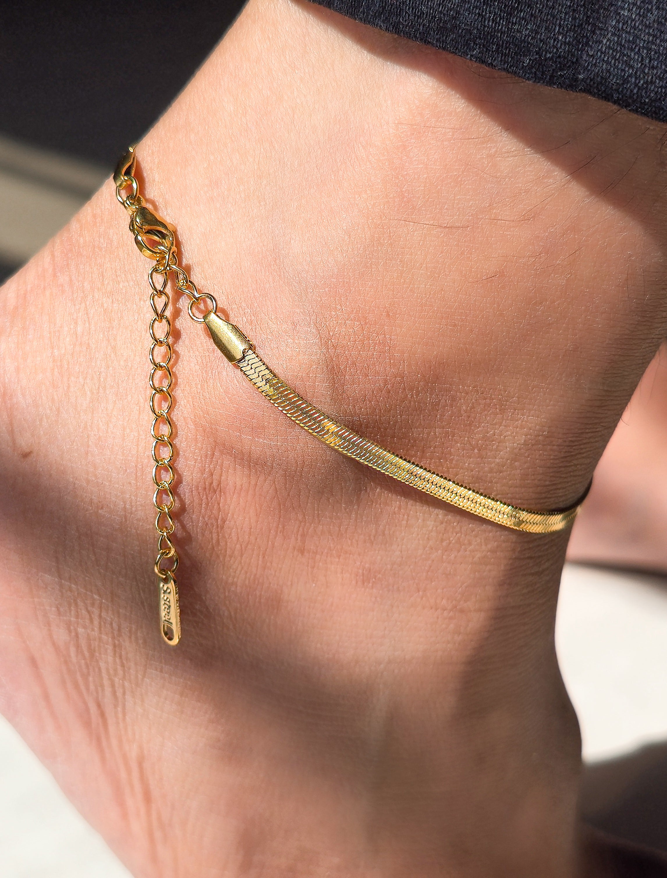 Serene chain Anklet for women – elegant snake chain anklet by Rayona India