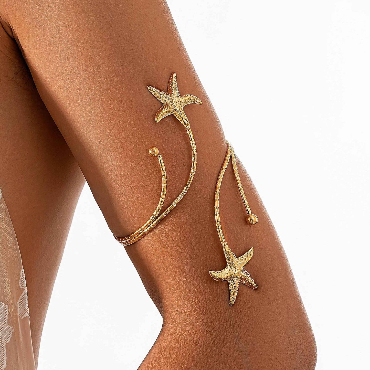 Starfish Embrace Gold Arm Cuff