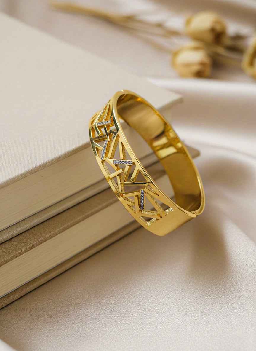 Timeless Gold Bracelet