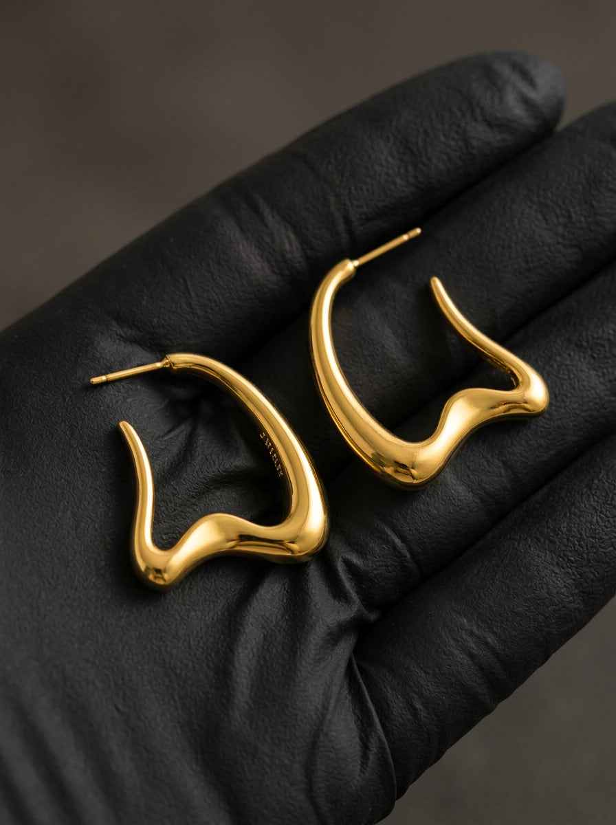 Twisted Heart Earring